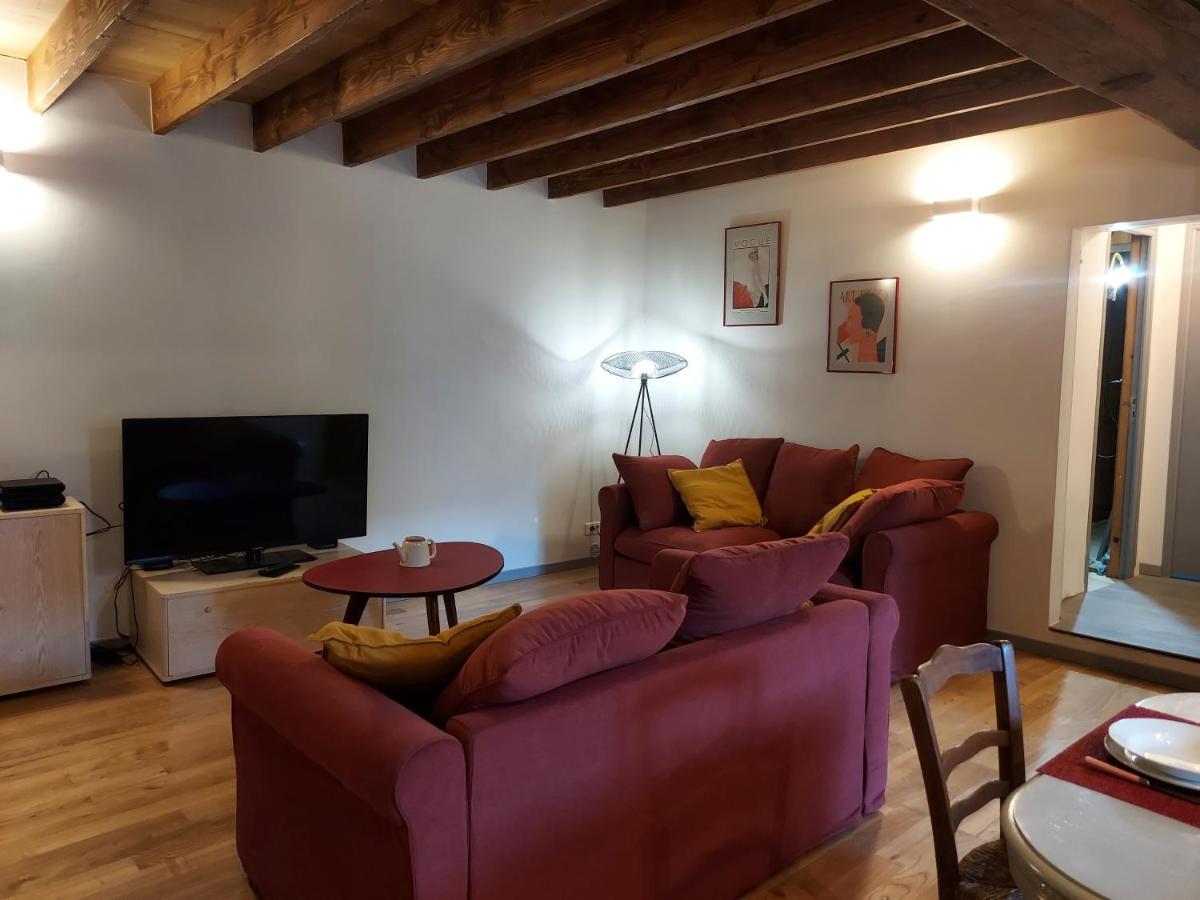 Вилла La Treille Tignac Экстерьер фото