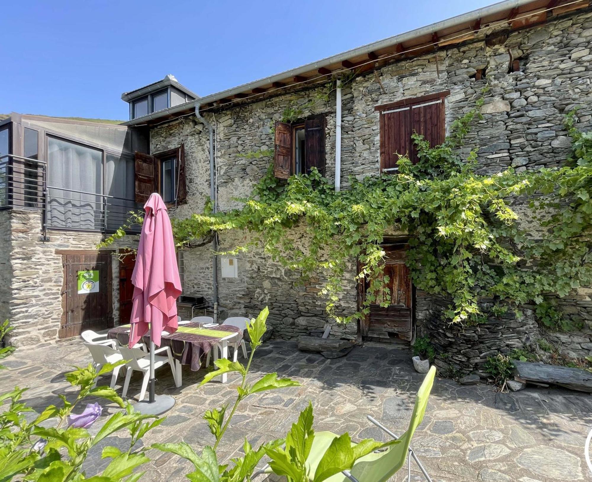 Вилла La Treille Tignac Экстерьер фото