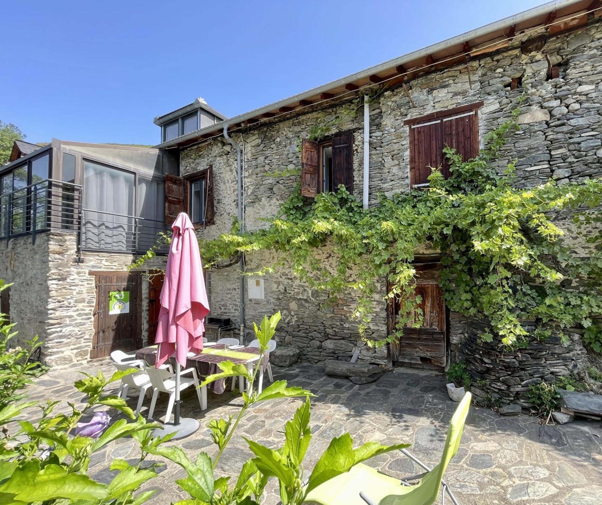 Вилла La Treille Tignac Экстерьер фото