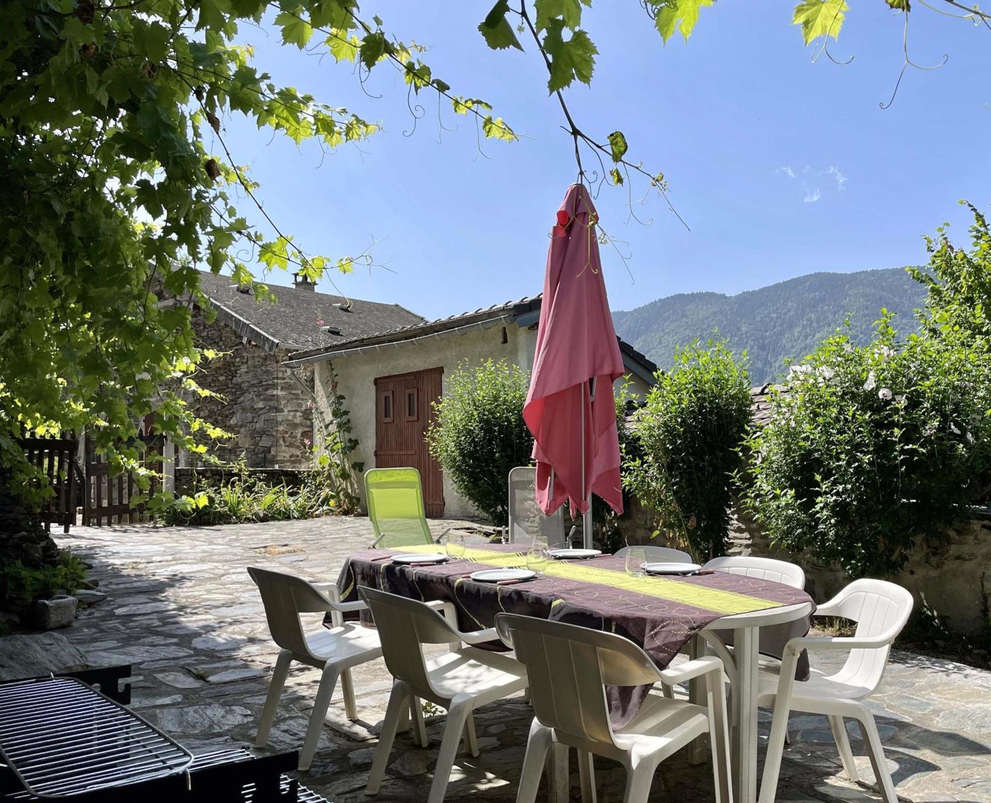 Вилла La Treille Tignac Экстерьер фото